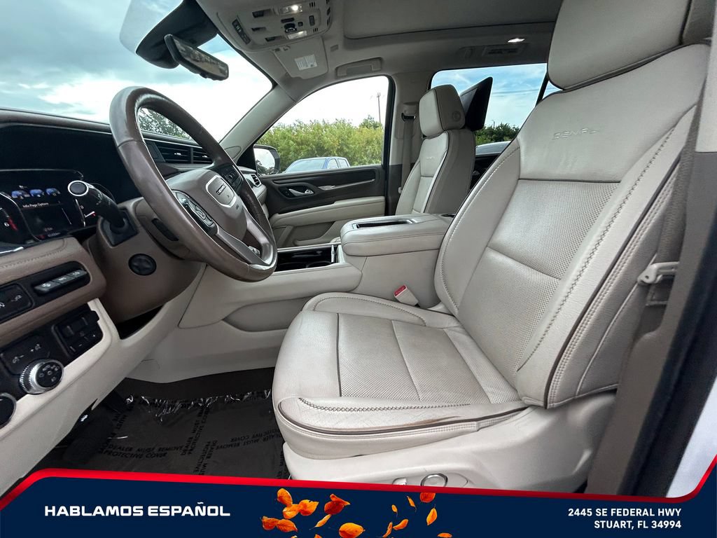 Used 2021 GMC Yukon XL Denali w/ Denali Premium Package RWD image 10