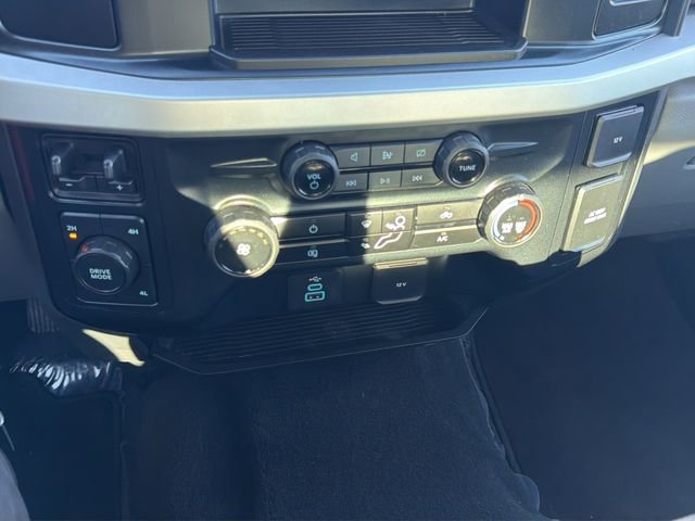 Used 2023 Ford F350 XLT AWD/4WD image 28