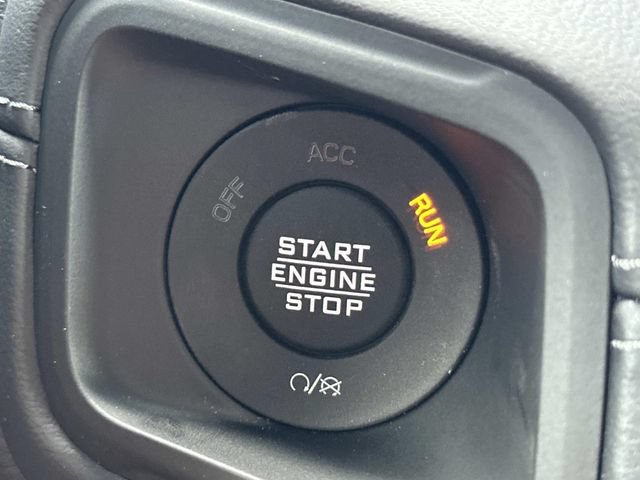 New 2026 Jeep Gladiator Sport AWD/4WD image 30