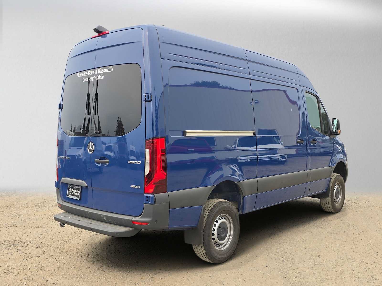 Used 2026 Mercedes-Benz Sprinter 2500 image 3