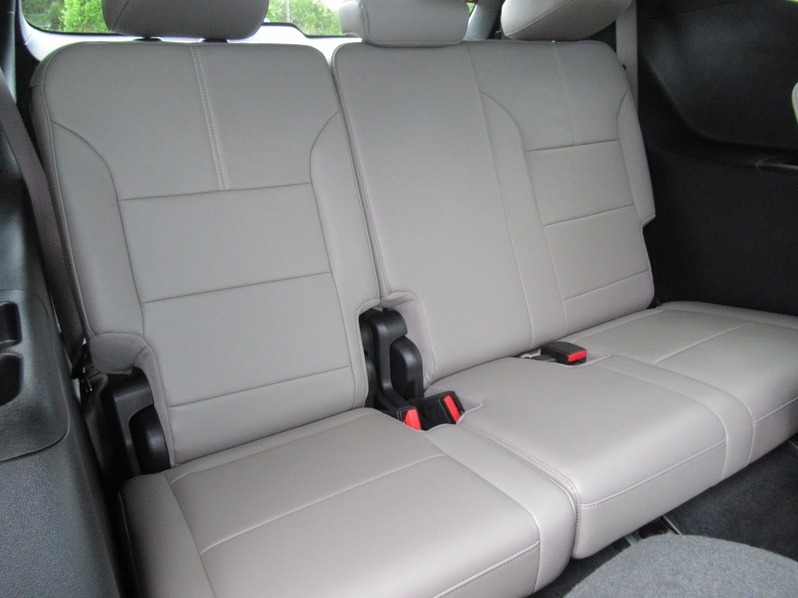 Used 2024 GMC Acadia Elevation w/ Luxury Package FWD image 36