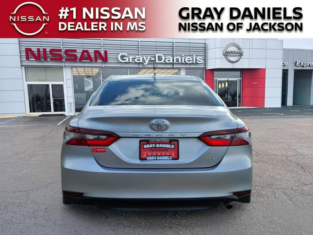 Used 2023 Toyota Camry LE image 6