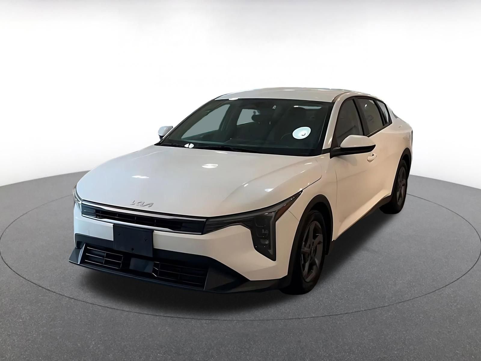 Used 2025 Kia K4 LXS image 7