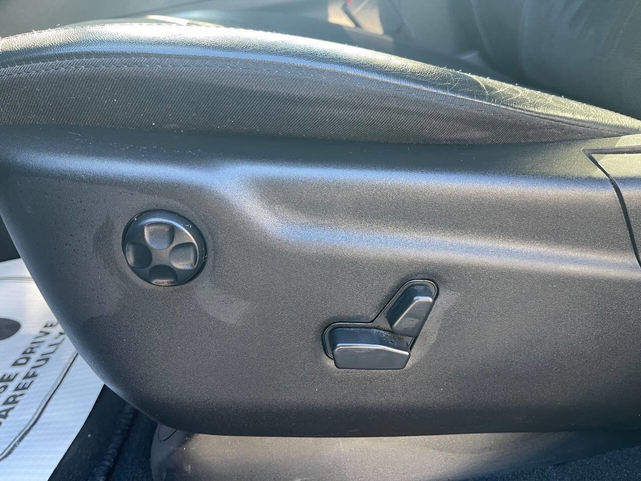 Used 2021 Jeep Grand Cherokee Laredo X image 21