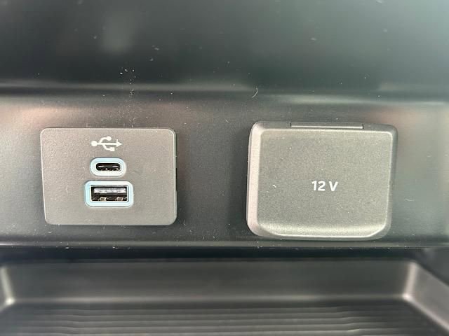 New 2025 Ford F350 XLT image 35