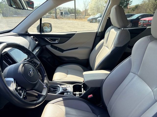 Used 2020 Subaru Forester Limited image 7