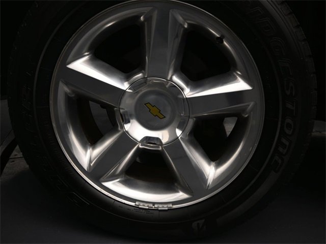 Used 2014 Chevrolet Suburban LT image 14