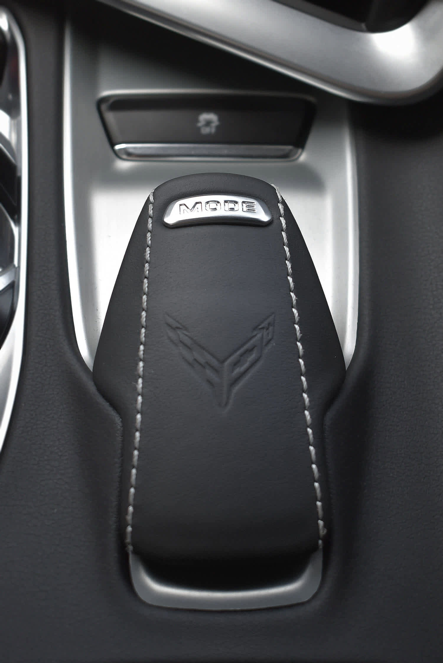 Used 2025 Chevrolet Corvette Z06 RWD image 34