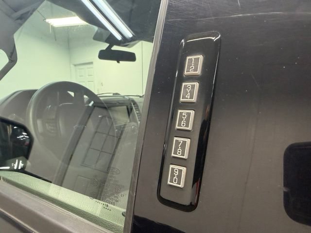 Used 2019 Ford F150 XLT AWD/4WD image 32
