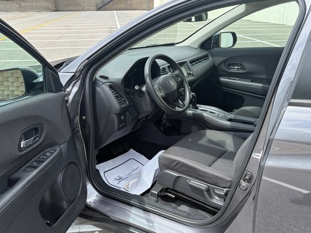 Used 2022 Honda HR-V LX image 14