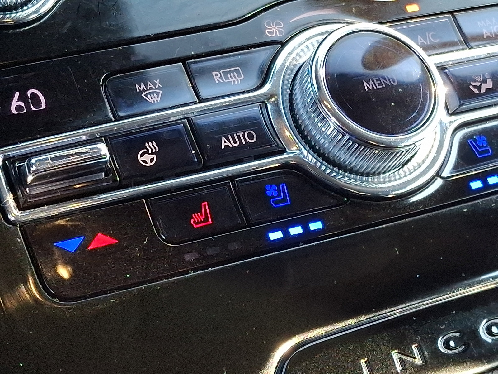 Used 2020 Lincoln Corsair AWD w/ Equipment Group 101A image 17