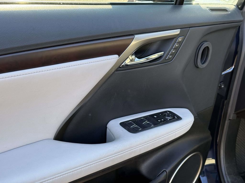 Used 2020 Lexus RX 450h AWD w/ Premium Package image 12