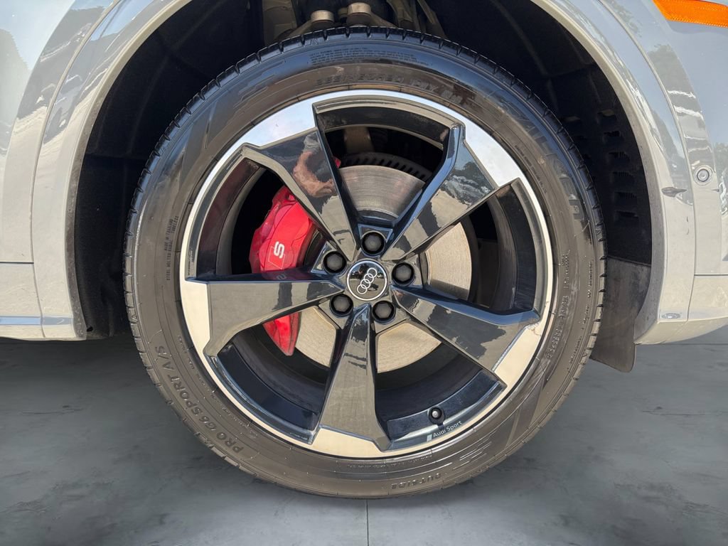 Used 2020 Audi SQ5 Prestige AWD/4WD image 14