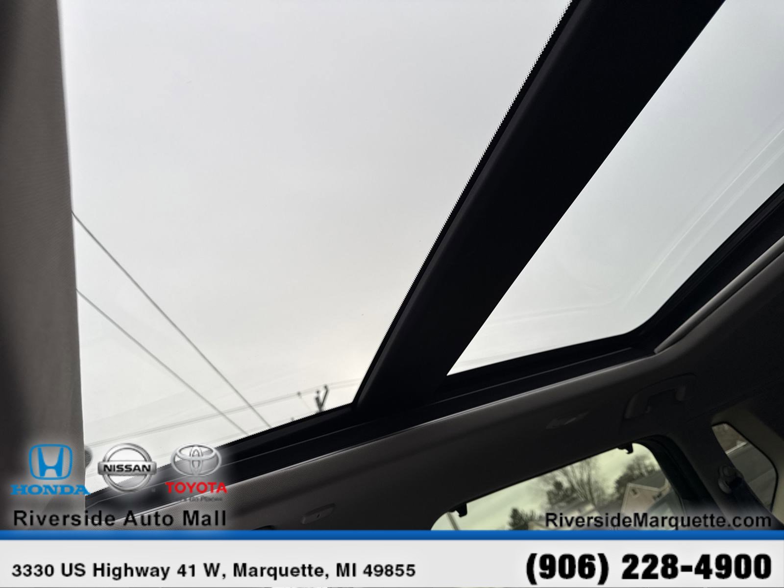 Used 2023 Nissan Rogue Platinum image 24