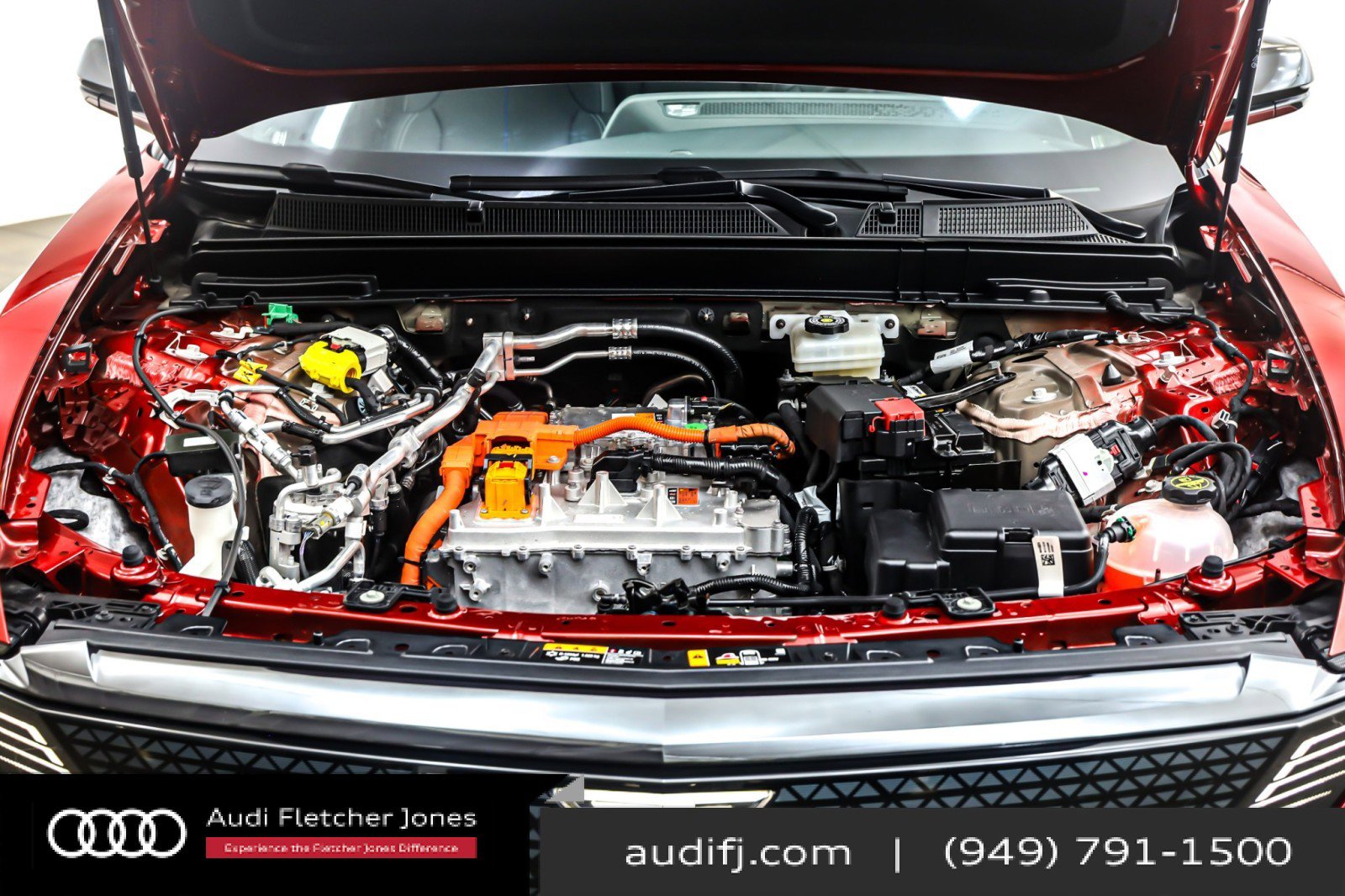 Used 2025 Cadillac Lyriq Sport image 12