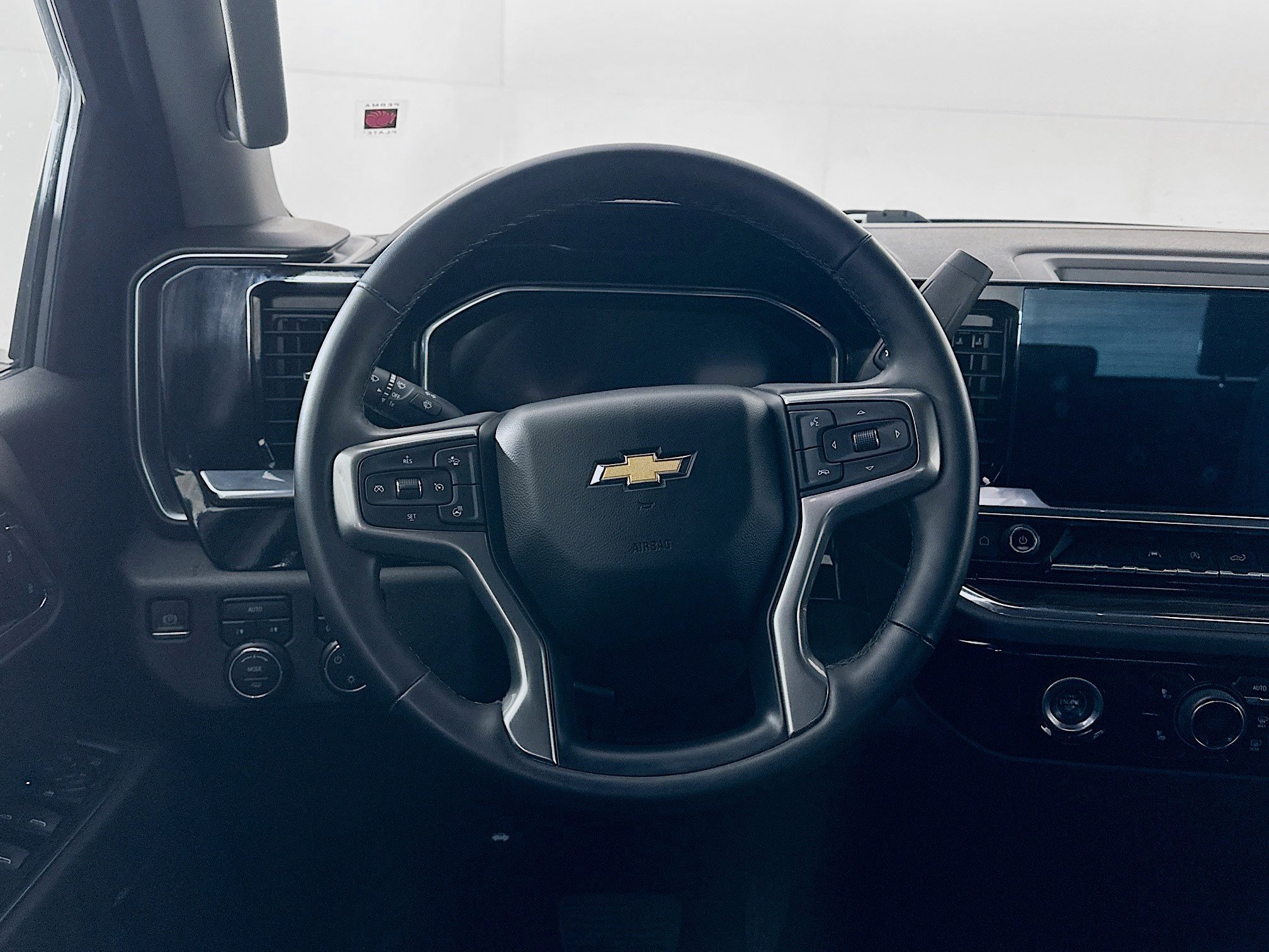 Used 2023 Chevrolet Silverado 1500 LT image 17