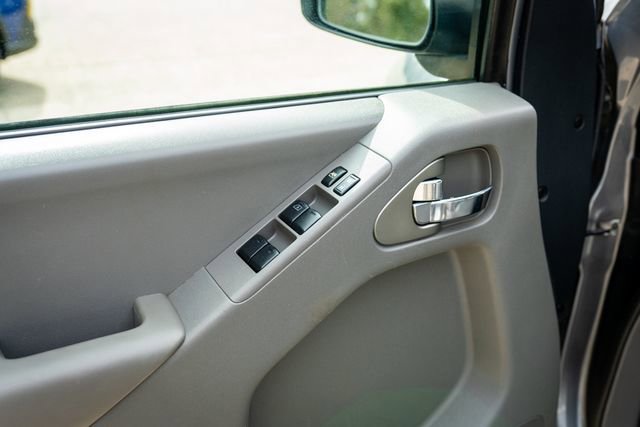 Used 2019 Nissan Frontier SV w/ Value Truck Package image 31