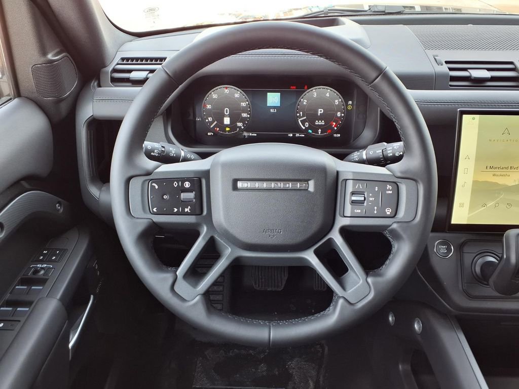 New 2026 Land Rover Defender 110 X-Dynamic SE AWD/4WD image 16