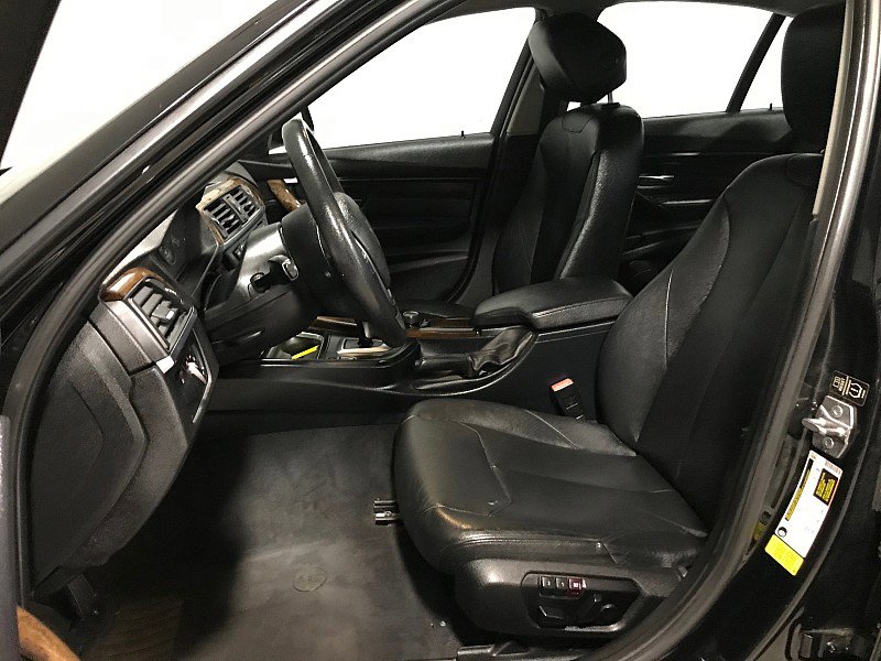 Used 2015 BMW 328i Sedan w/ Premium Package RWD image 11