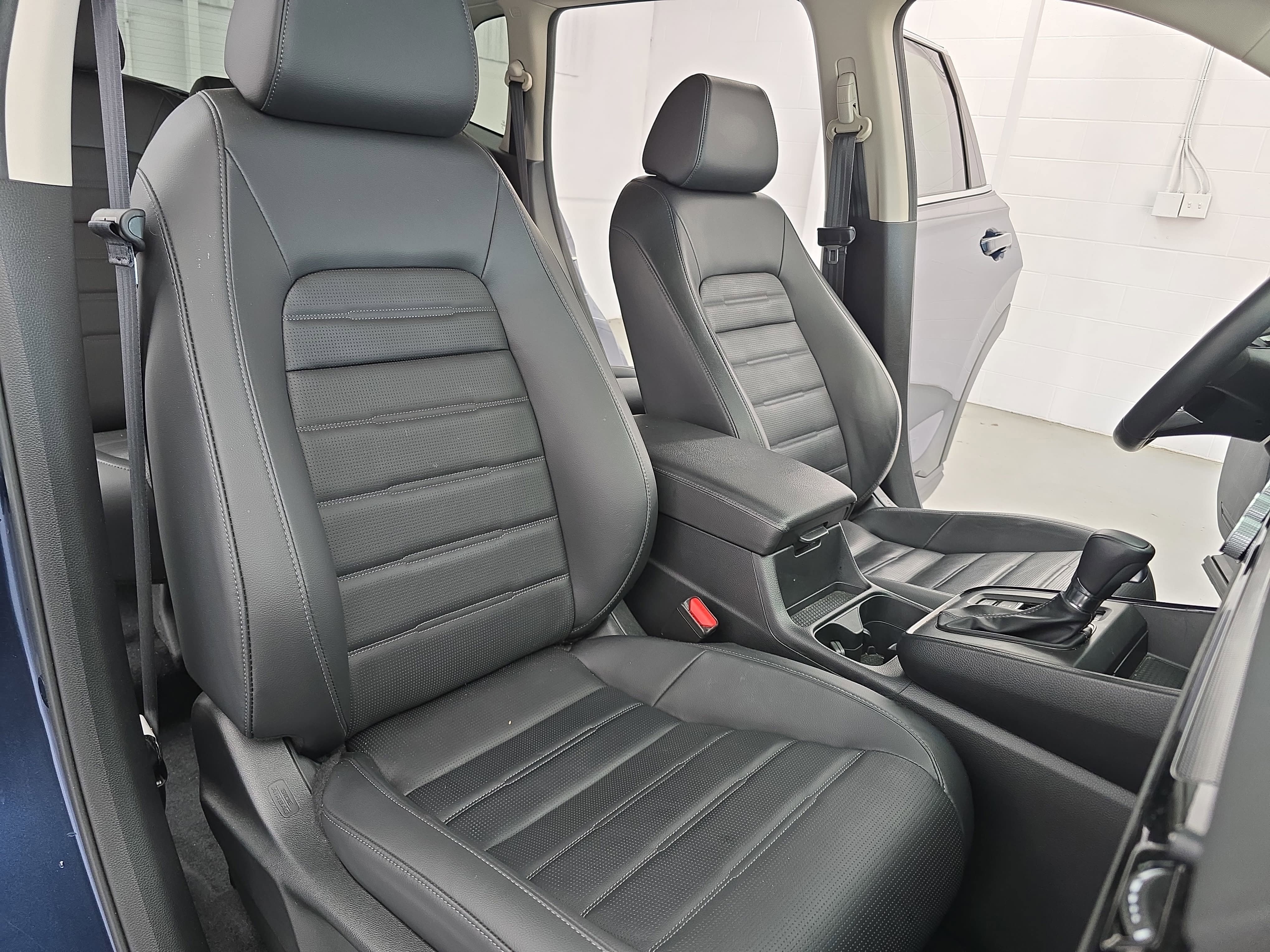 Used 2024 Honda CR-V EX-L image 10
