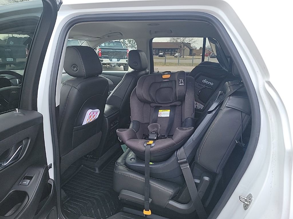 Used 2020 Chevrolet Traverse LT w/ LT Premium Package image 26