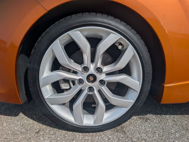 Used 2014 Hyundai Veloster Turbo image 25