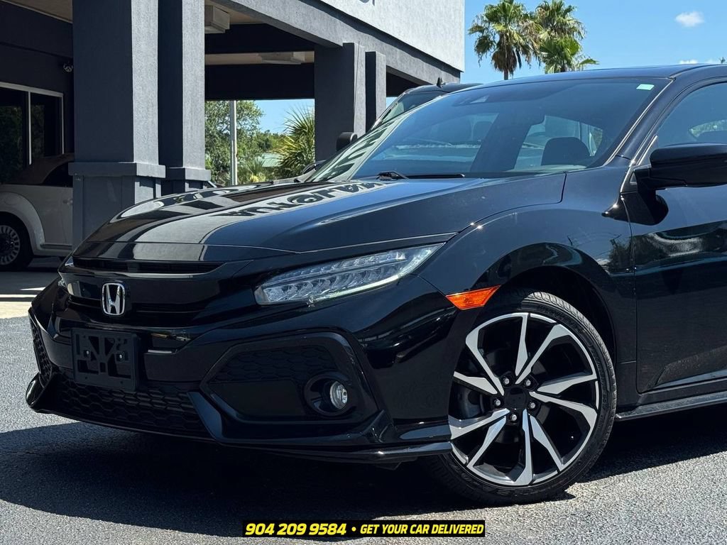 Used 2019 Honda Civic Sport Touring image 2