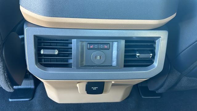 New 2026 Ford F250 Lariat w/ Chrome Package AWD/4WD image 16