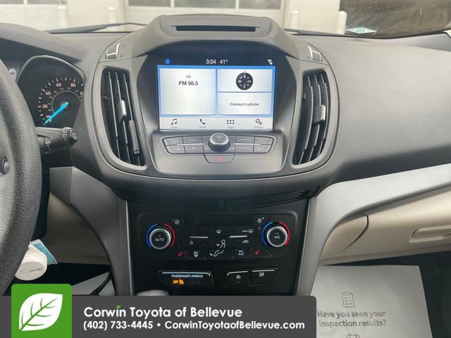 Used 2018 Ford Escape SE w/ SE Sync 3 Package AWD/4WD image 12