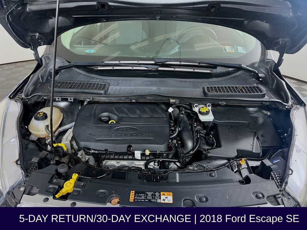 Certified 2018 Ford Escape SE image 33