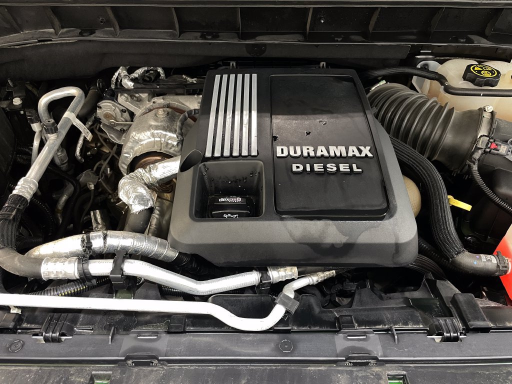 Certified 2022 Chevrolet Silverado 1500 LTZ AWD/4WD image 47
