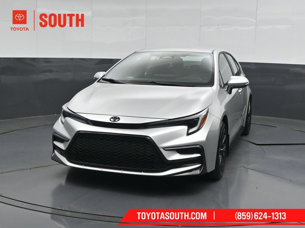 Used 2024 Toyota Corolla SE FWD image 5