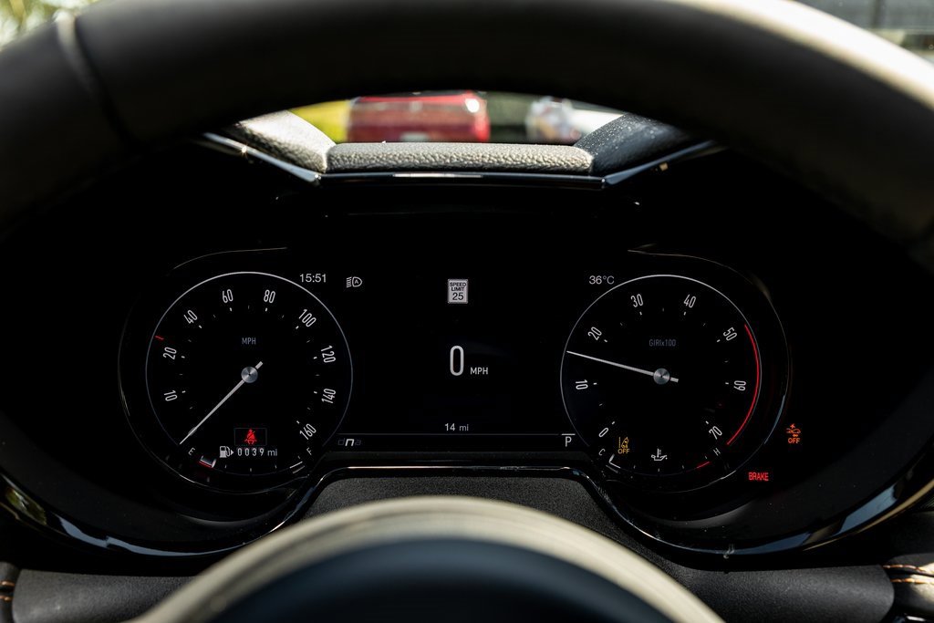 New 2025 Alfa Romeo Tonale w/ Premium Package image 30