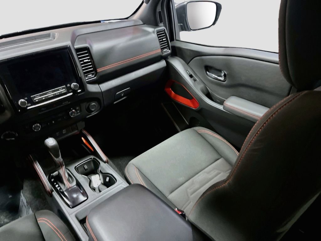 Used 2024 Nissan Frontier PRO-4X w/ Technology Package image 22