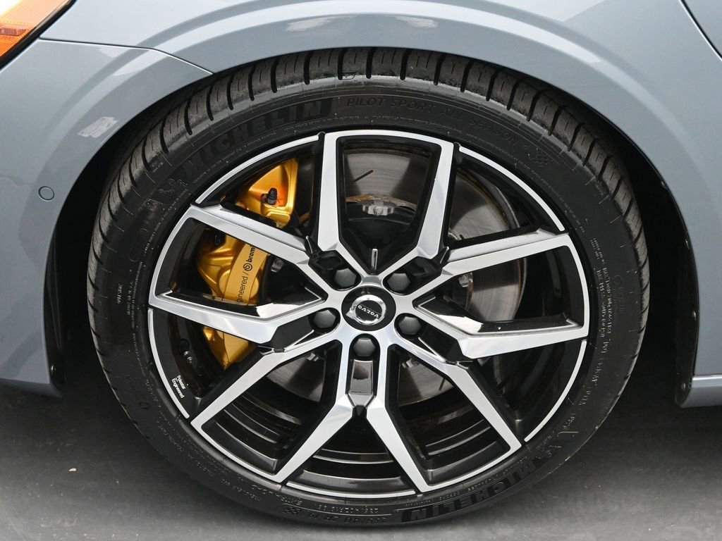 Used 2024 Volvo V60 T8 Polestar image 4