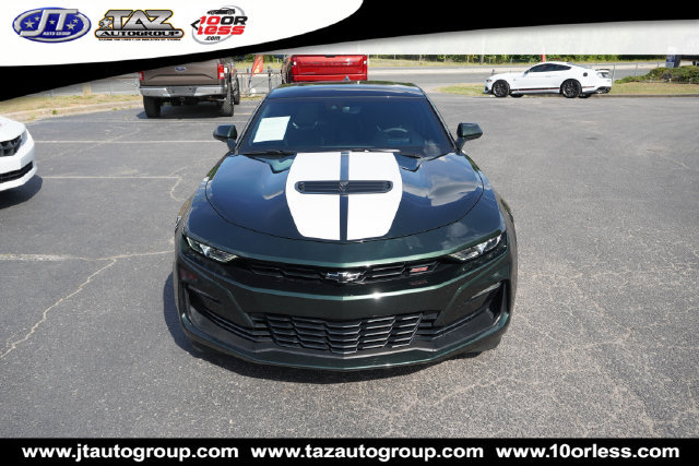 Used 2020 Chevrolet Camaro SS RWD image 3