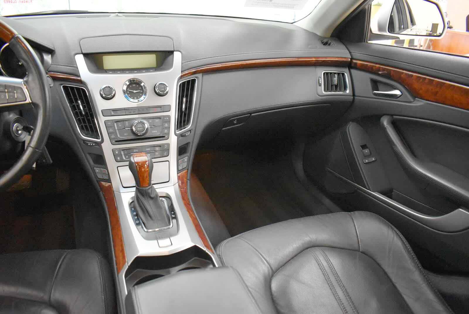 Used 2010 Cadillac CTS Luxury AWD/4WD image 15