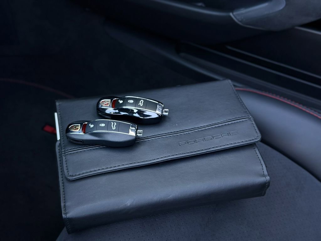 Used 2012 Porsche 911 Carrera RWD image 42