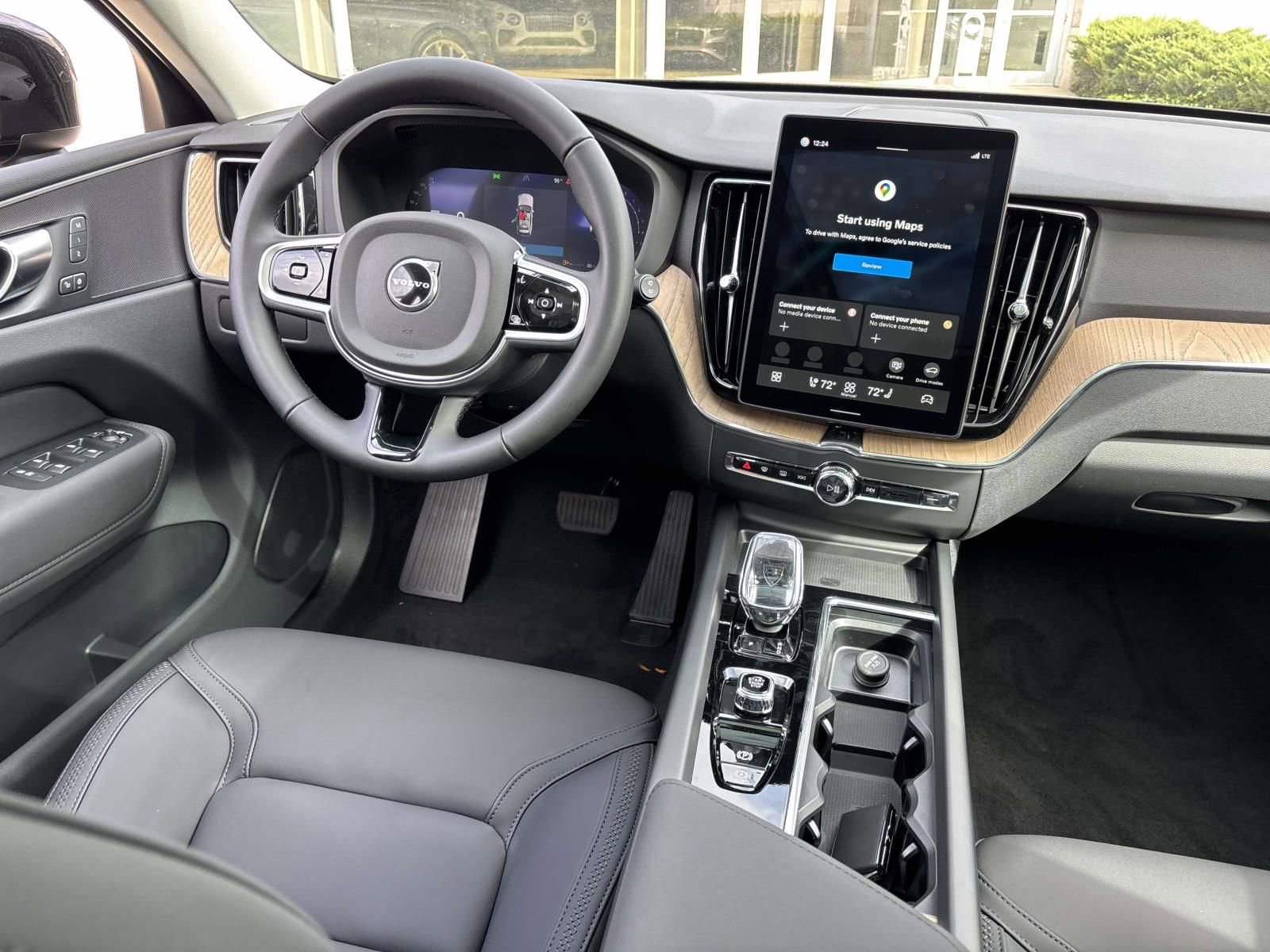 Used 2026 Volvo XC60 B5 Plus w/ Protection Package Premier AWD/4WD image 29