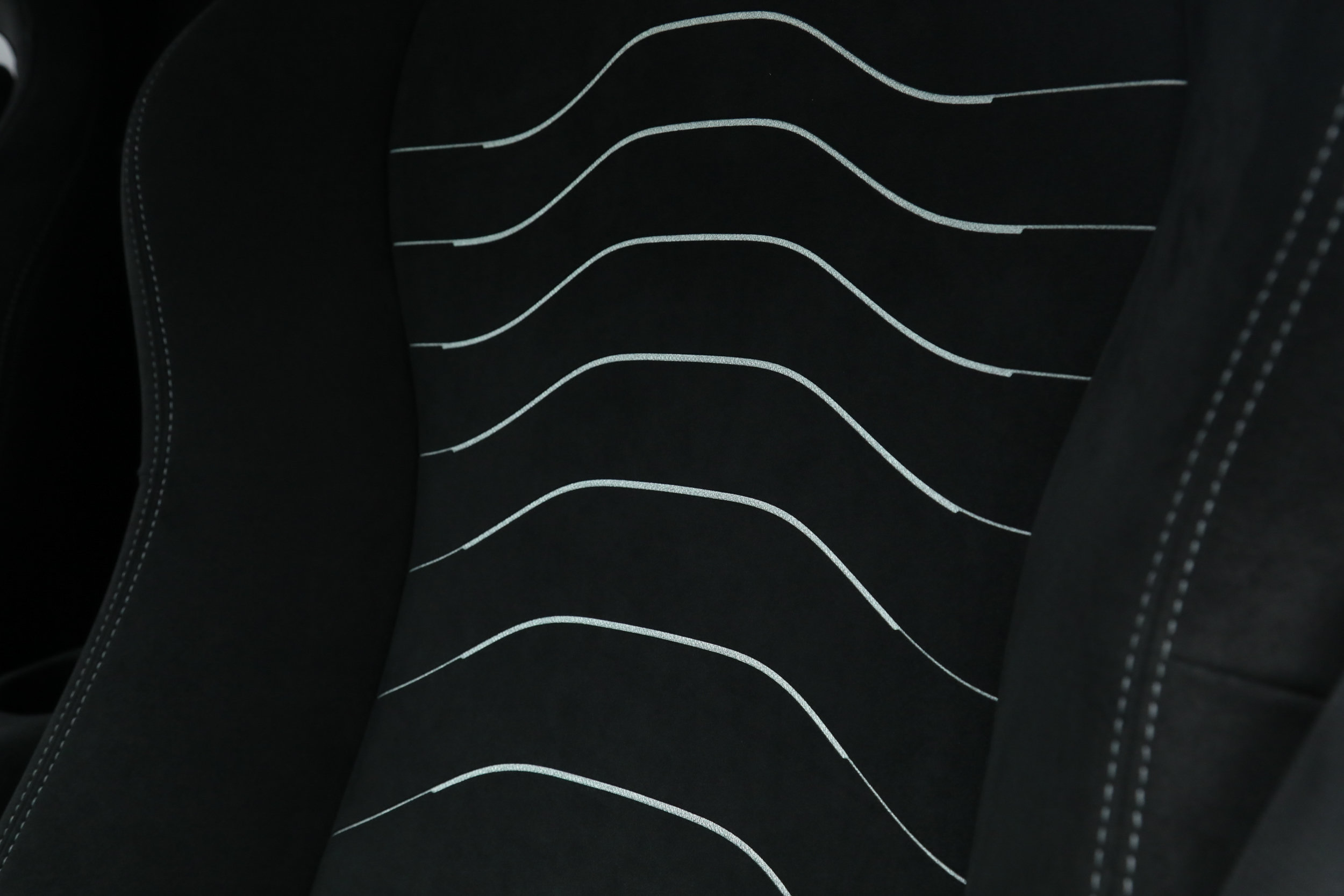 Used 2025 Maserati MC20 Coupe RWD image 41