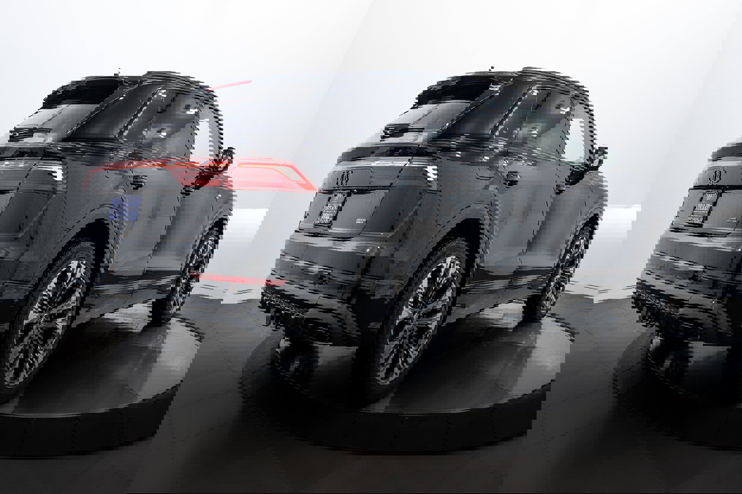 New 2026 Audi Q8 Premium Plus image 4