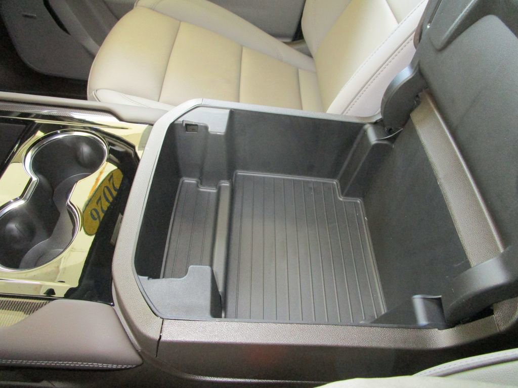 New 2026 GMC Yukon XL Elevation image 44