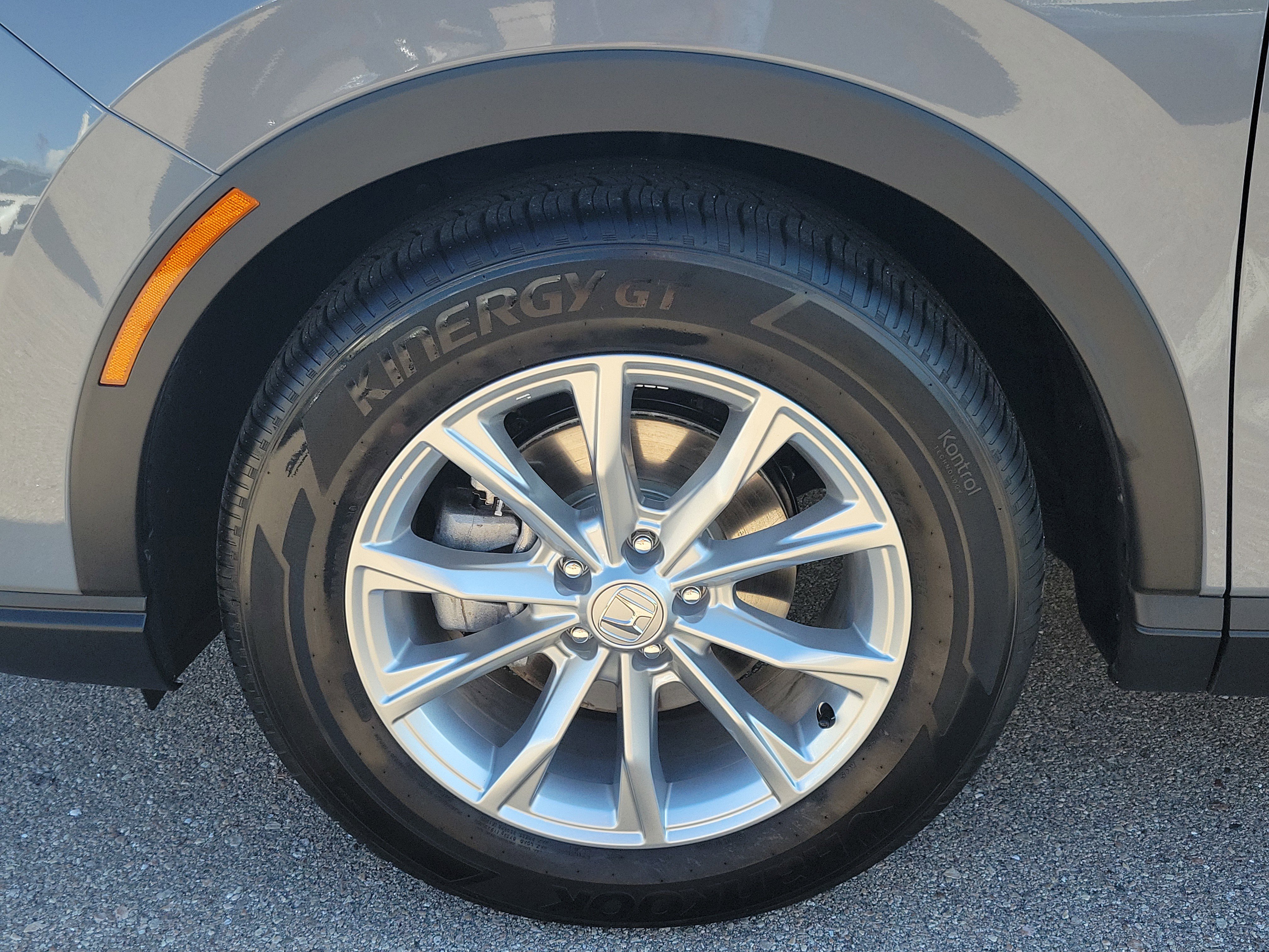 Used 2025 Honda CR-V EX-L image 8