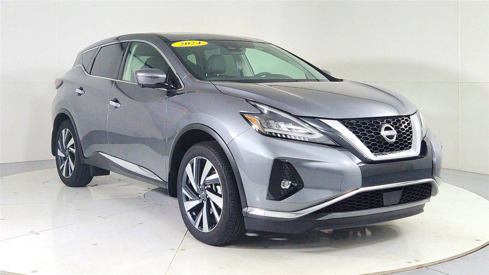 Used 2024 Nissan Murano SL w/ Cargo Package