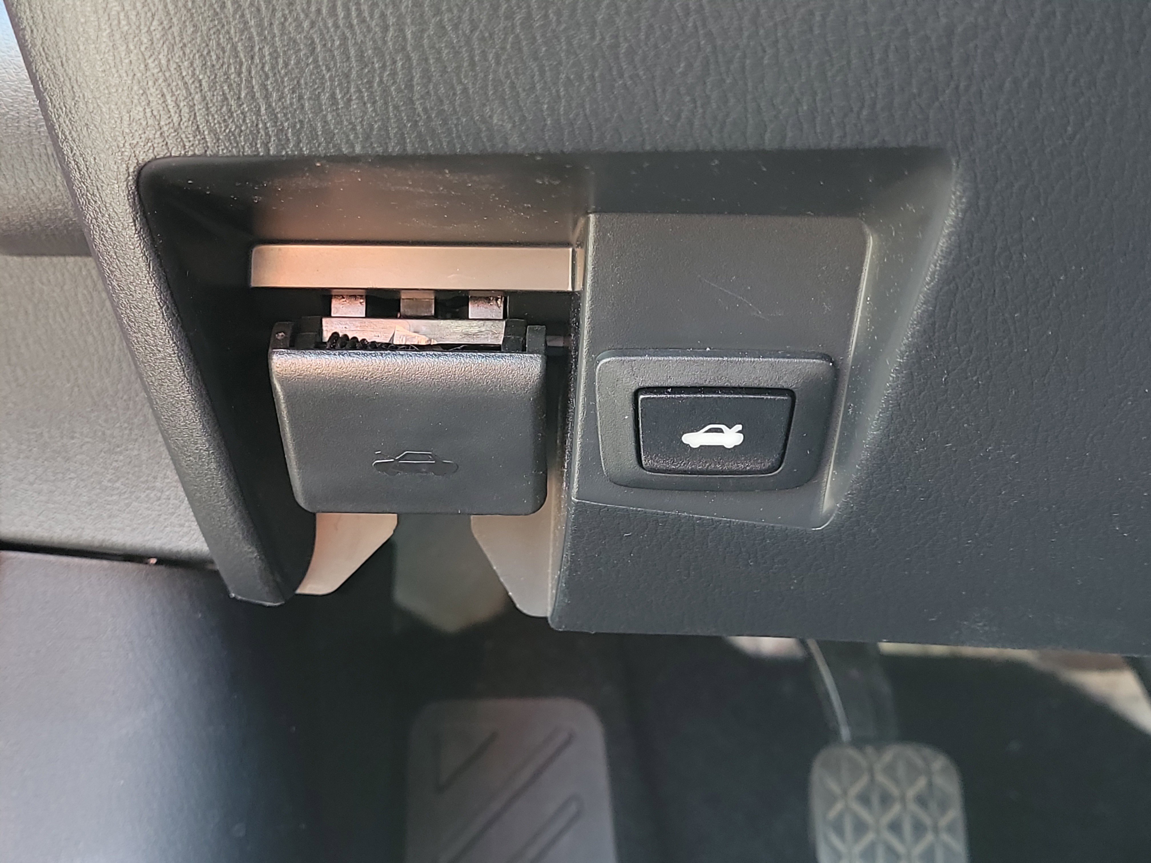 Used 2022 MAZDA MX-5 Miata RF Grand Touring w/ Appearance Package image 26