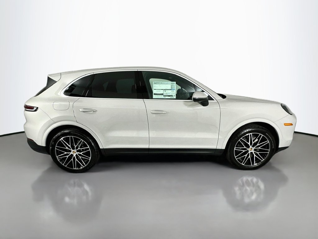 New 2026 Porsche Cayenne AWD/4WD image 8