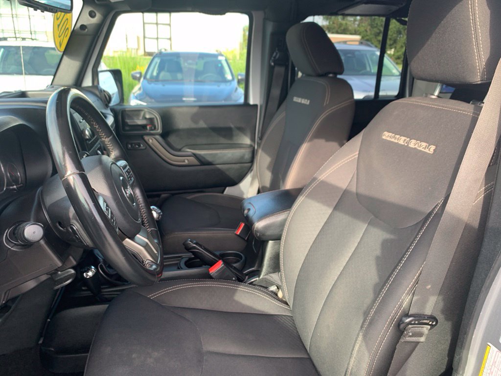 Used 2018 Jeep Wrangler Unlimited Sport AWD/4WD image 10