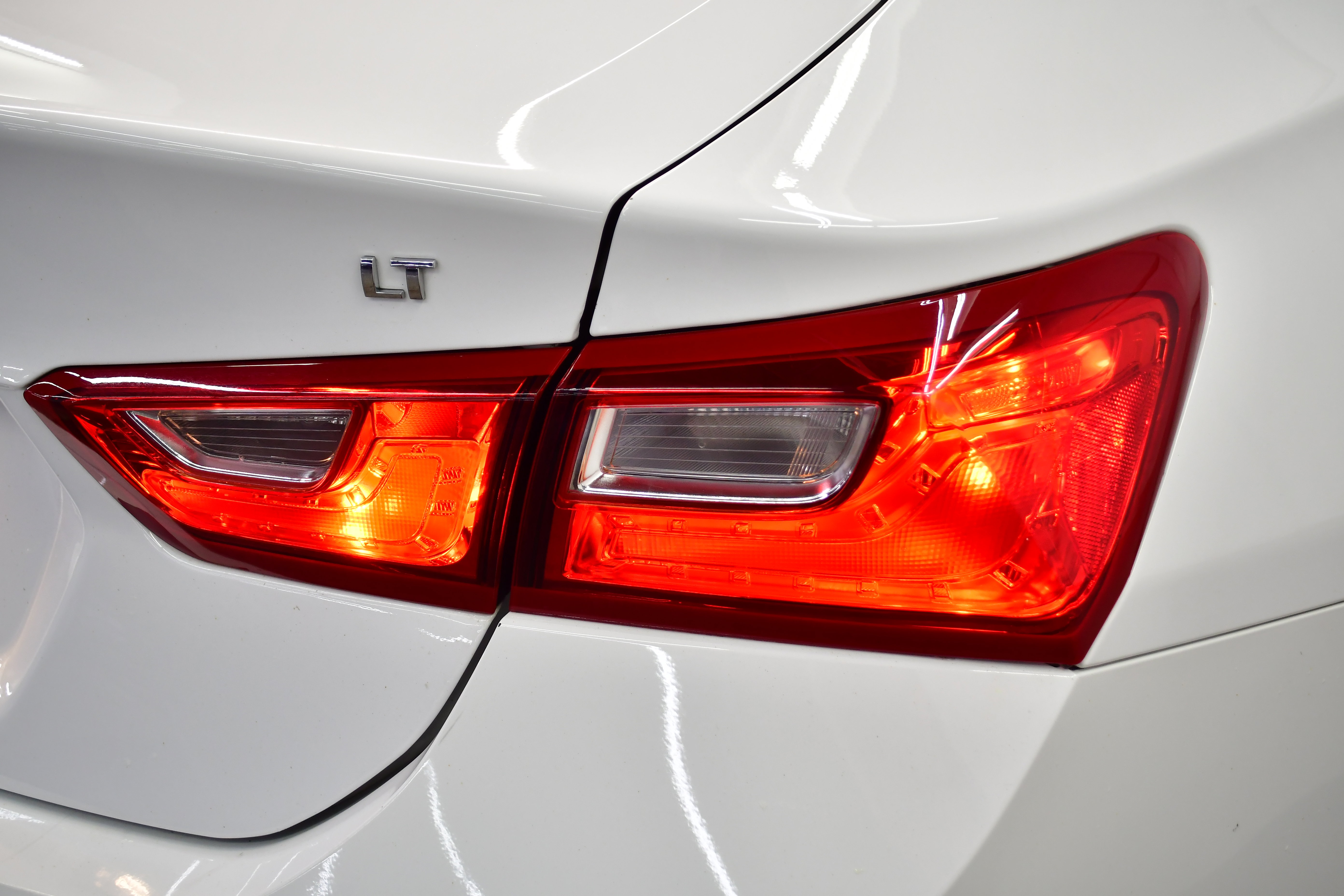 Used 2024 Chevrolet Malibu LT image 60