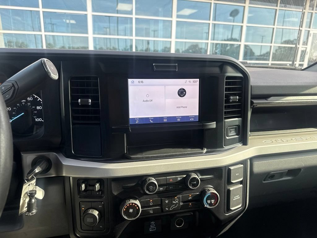 Used 2025 Ford F250 XLT AWD/4WD image 10