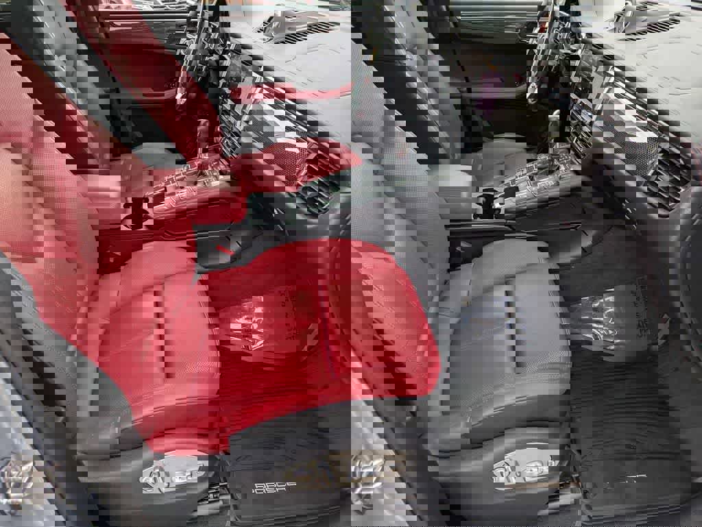 Used 2021 Porsche Macan GTS AWD/4WD image 22